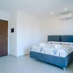 Bed - Palazzo Urbe Apartment *
