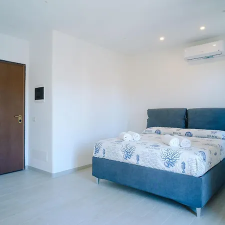 Bed - Palazzo Urbe Апартаменти *